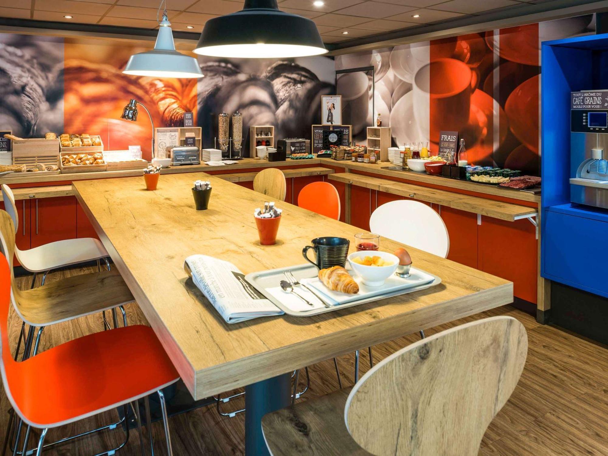 Ibis Paris Pont De Suresnes Longchamp Hotel Kültér fotó